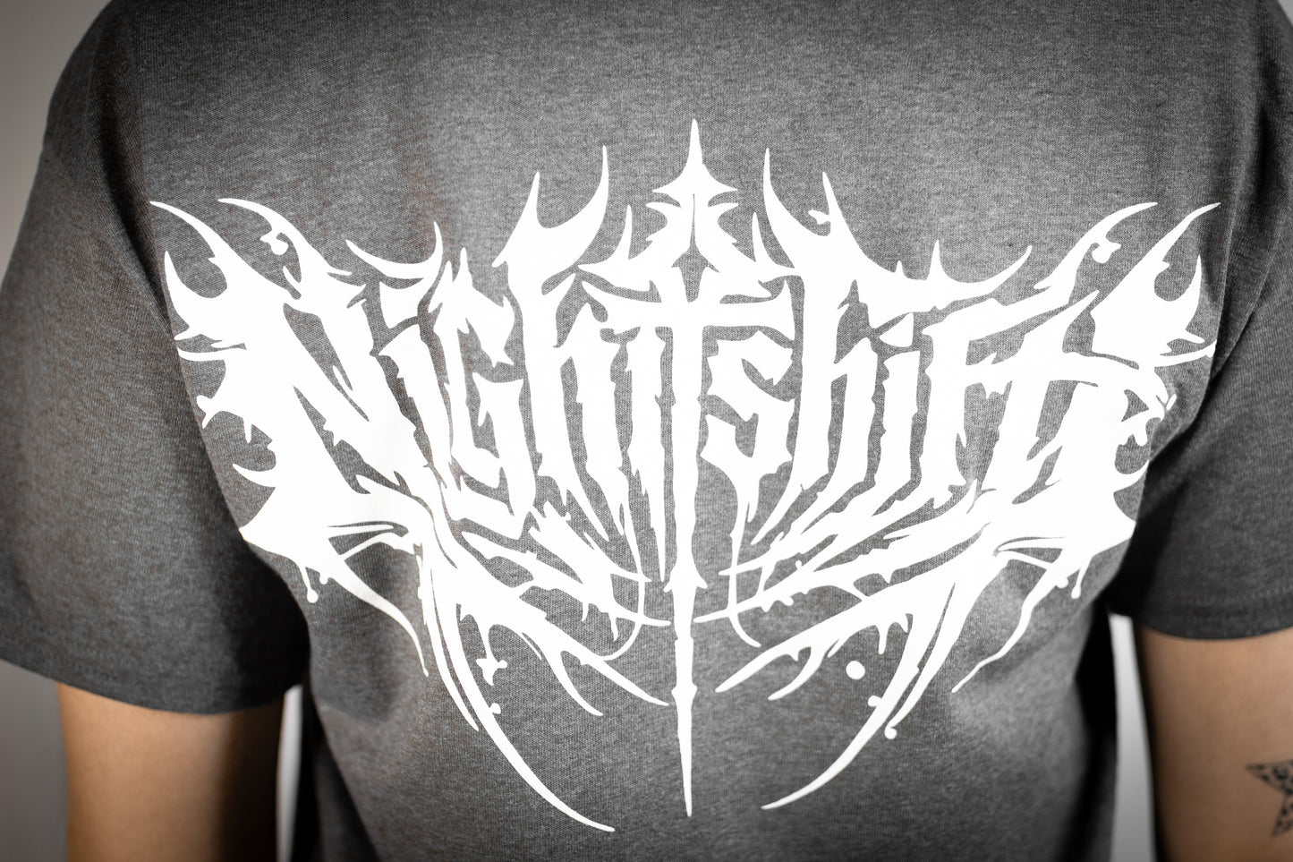 NIGHTSHIFT PRINT T SHIRT